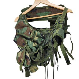 Tactical Camouflage Load Bearing Vest Multiple Pockets & Adjustable Straps‎